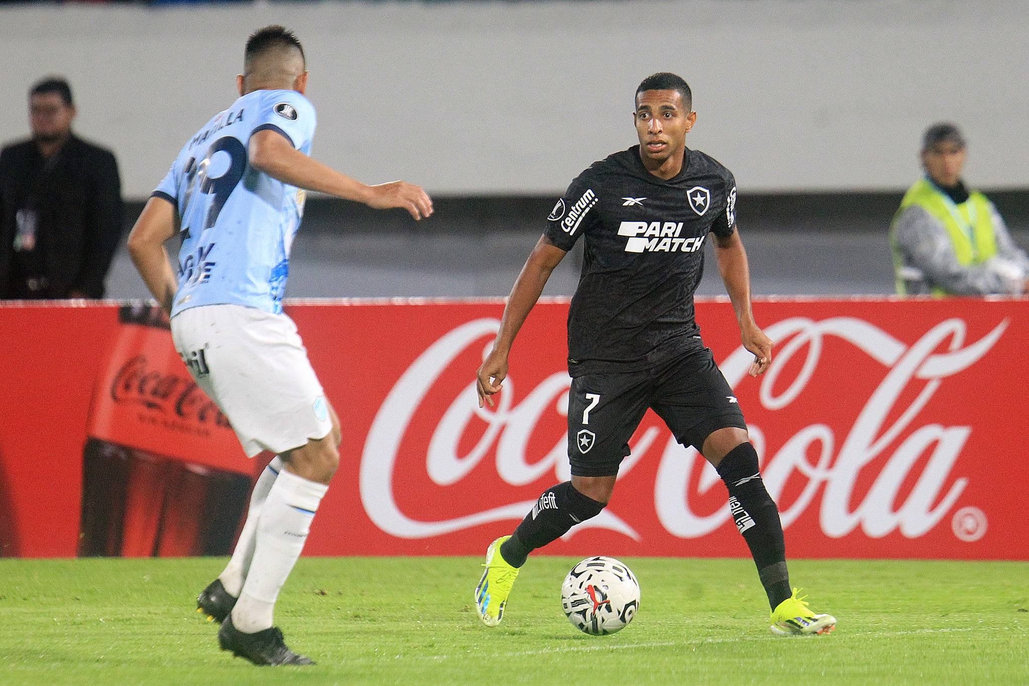 Victor S&aacute; atuou pelo Botafogo j&aacute; negociado com o Krasnodar, e estava insatisfeito com Tiago Nunes