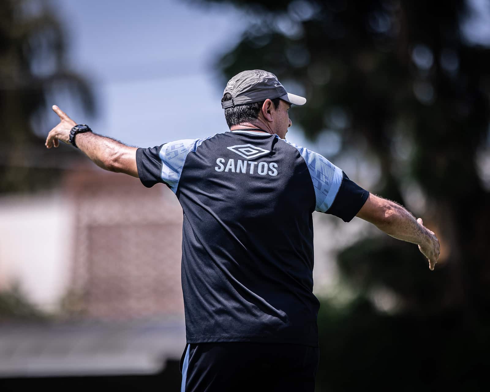 Vit&oacute;ria contra o S&atilde;o Bernardo &eacute; importante para manter Santos na busca por feito que n&atilde;o conquista h&aacute; 10 anos