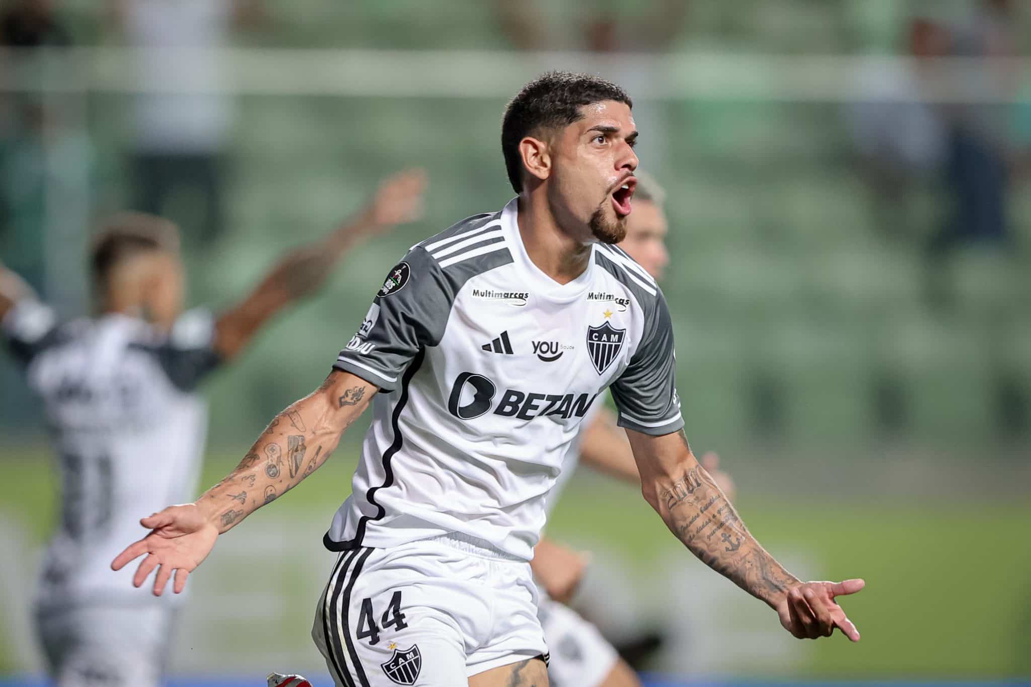 Al&eacute;m do heroico gol de empate, Rubens pede passagem no Atl&eacute;tico-MG h&aacute; meses &ndash; e Felip&atilde;o ignora