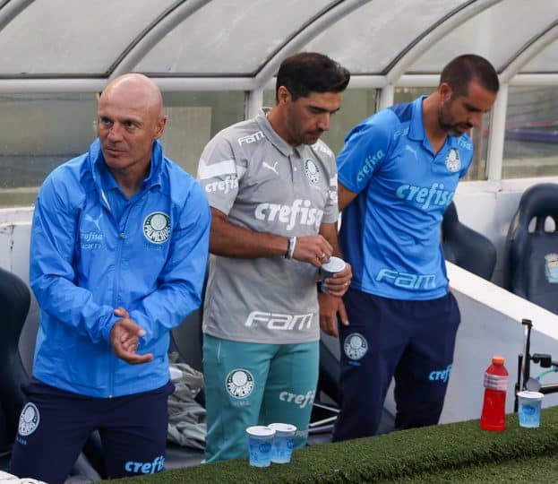 Após testes, Palmeiras tem indefinições no meio e ataque e pode ter 12º time diferente do ano no Choque-Rei