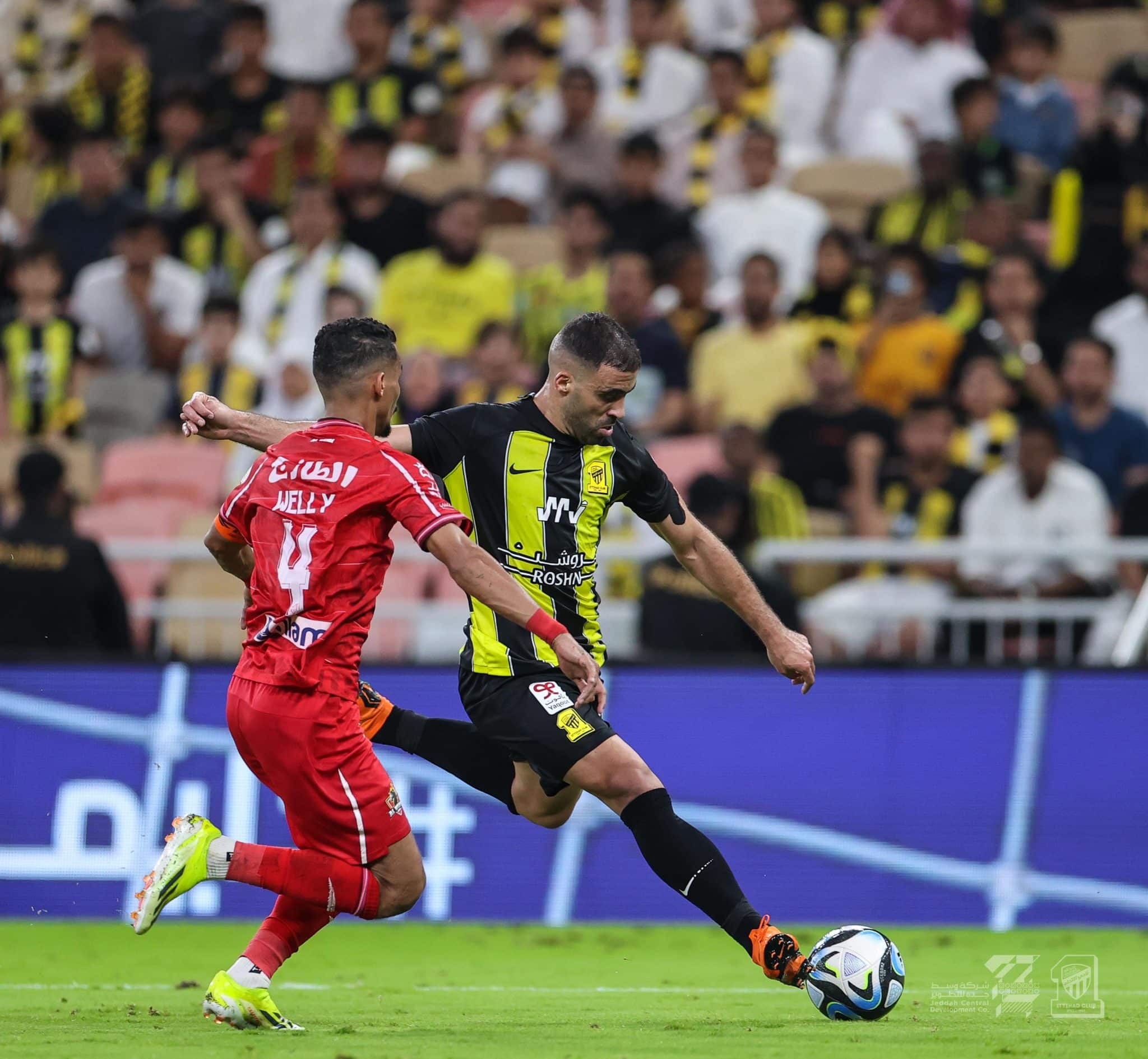 Al-Ittihad vence apertado e parece n&atilde;o ter gatilho para encarar de frente o Al-Hilal