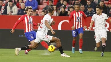 Sevilla mostra vontade, muita garra em campo, bate o Atl&eacute;tico de Madrid e vai fugindo da queda