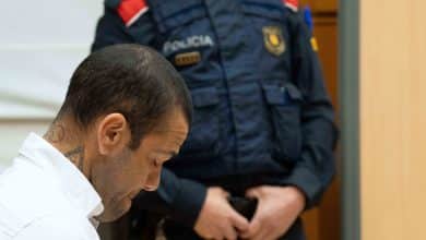 Dani Alves tinha desaparecido da lista de jogadores hist&oacute;ricos do Barcelona, mas voltou pouco tempo depois