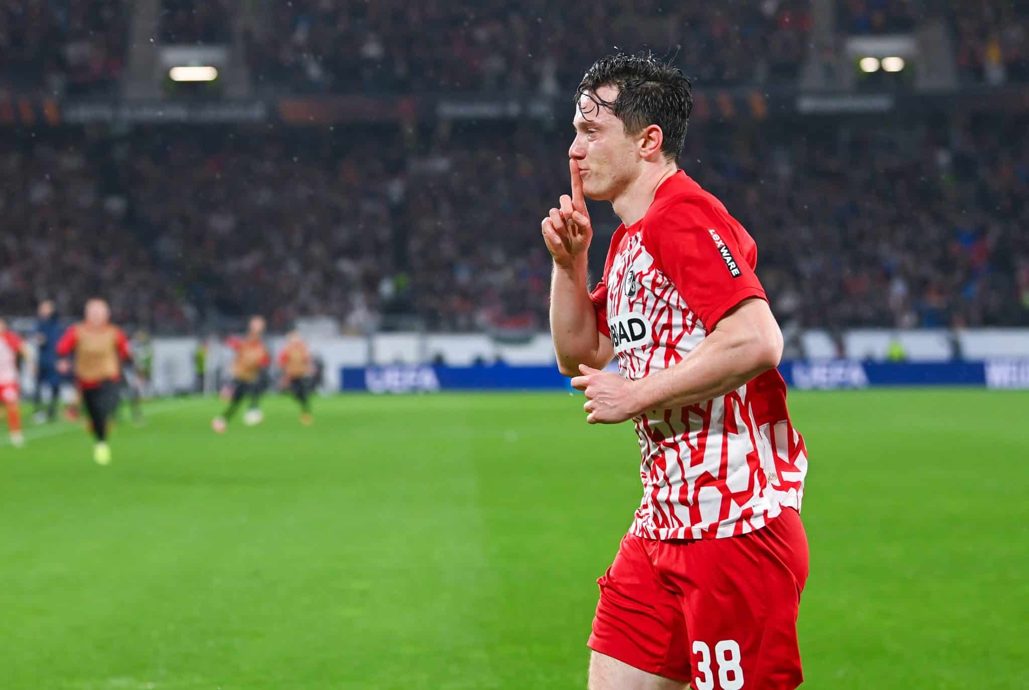 Freiburg conquista virada para a Hist&oacute;ria diante do Lens e avan&ccedil;a para as oitavas da Liga Europa