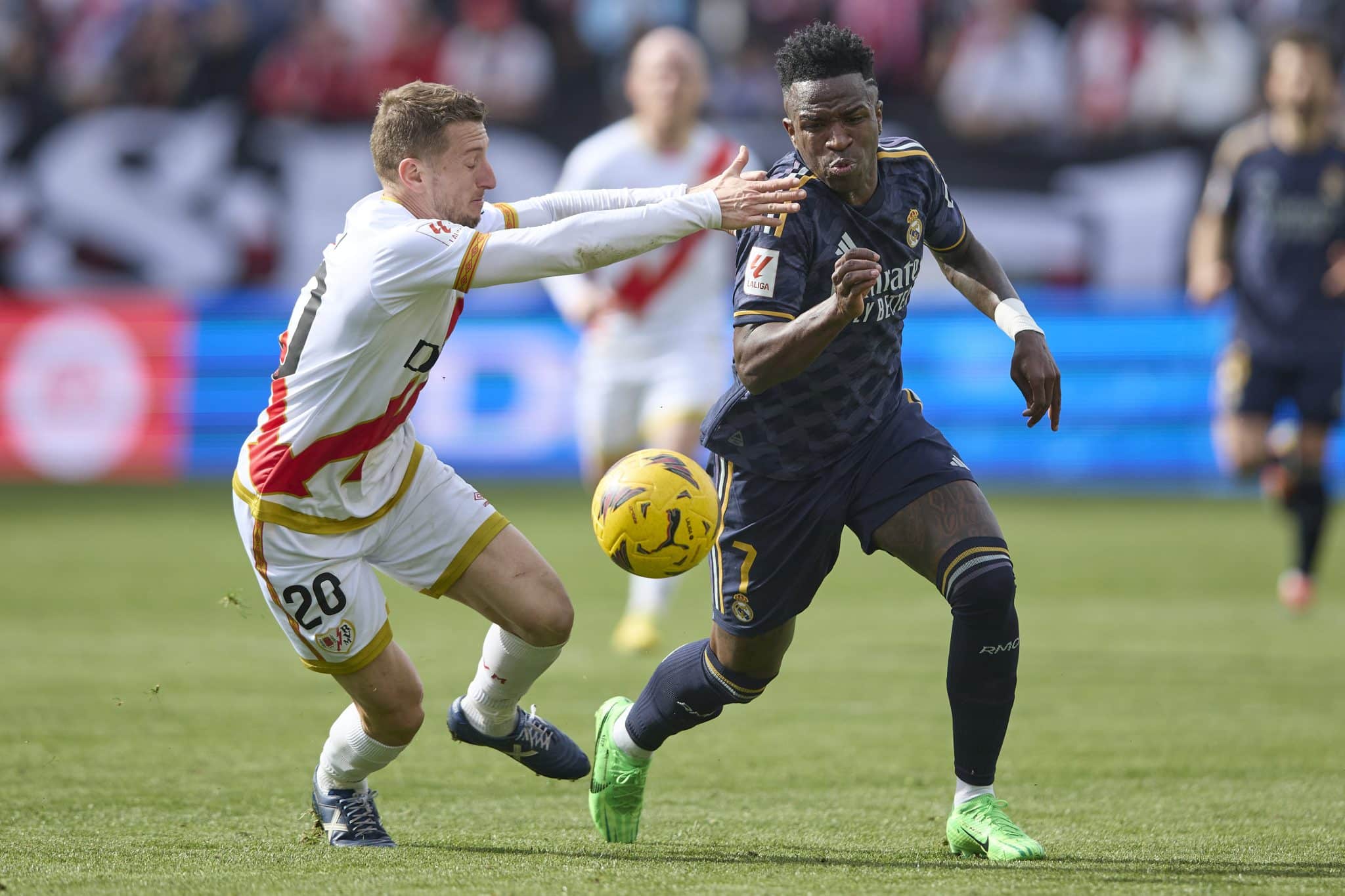 Desfalcado, Real Madrid apenas empata com Rayo Vallecano em jogo de gols decididos pelo VAR