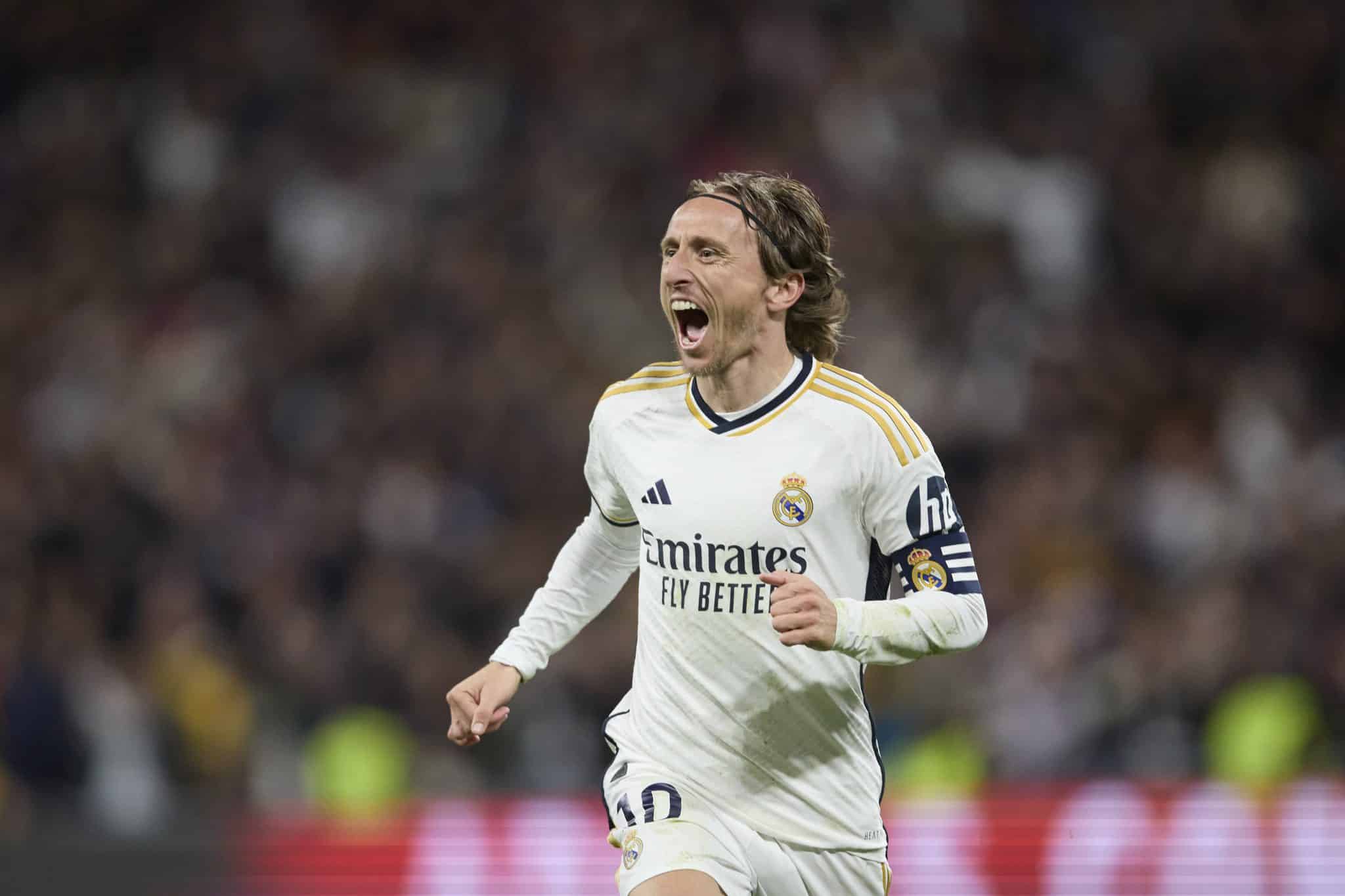 Modric saiu do banco, foi genial como sempre e deu vit&oacute;ria ao l&iacute;der Real Madrid diante de um valente Sevilla