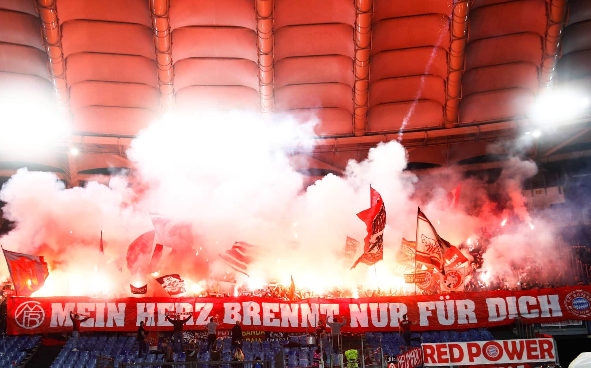 Uefa pro&iacute;be Bayern de Munique de vender ingressos para pr&oacute;ximo jogo fora de casa na Champions