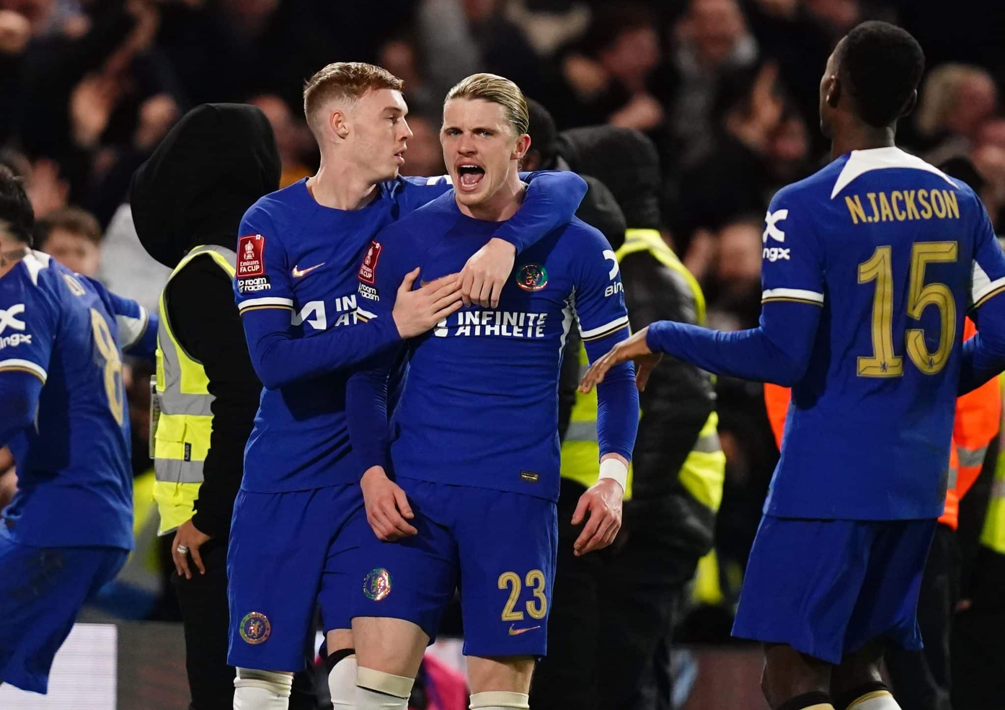 Chelsea passa pelo Leeds na Copa da Inglaterra, mas sofre de maneira t&atilde;o desnecess&aacute;ria que chega a dar pena