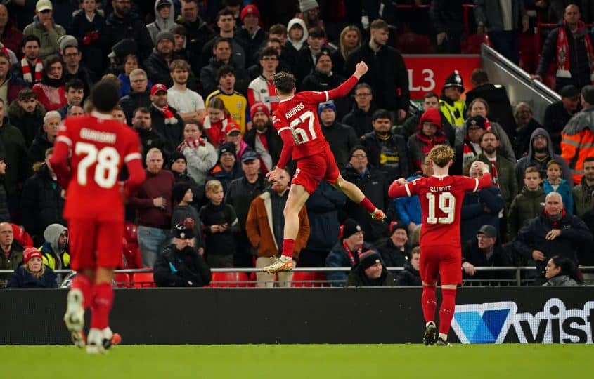 Garotada do Liverpool mostra serviço (de novo) e elimina o Southampton da Copa da Inglaterra