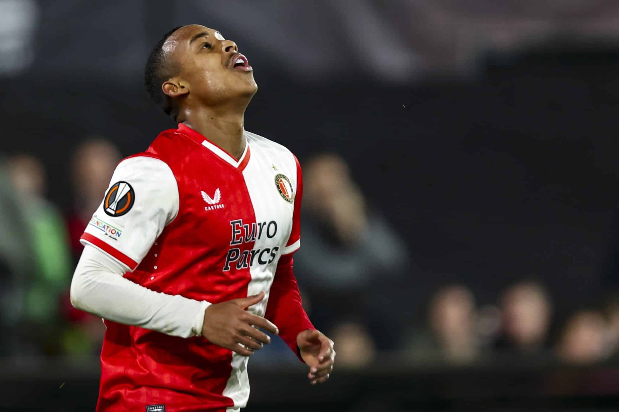 Igor Paix&atilde;o e Lukaku s&atilde;o protagonistas de empate emocionante entre Feyenoord e Roma pela Liga Europa