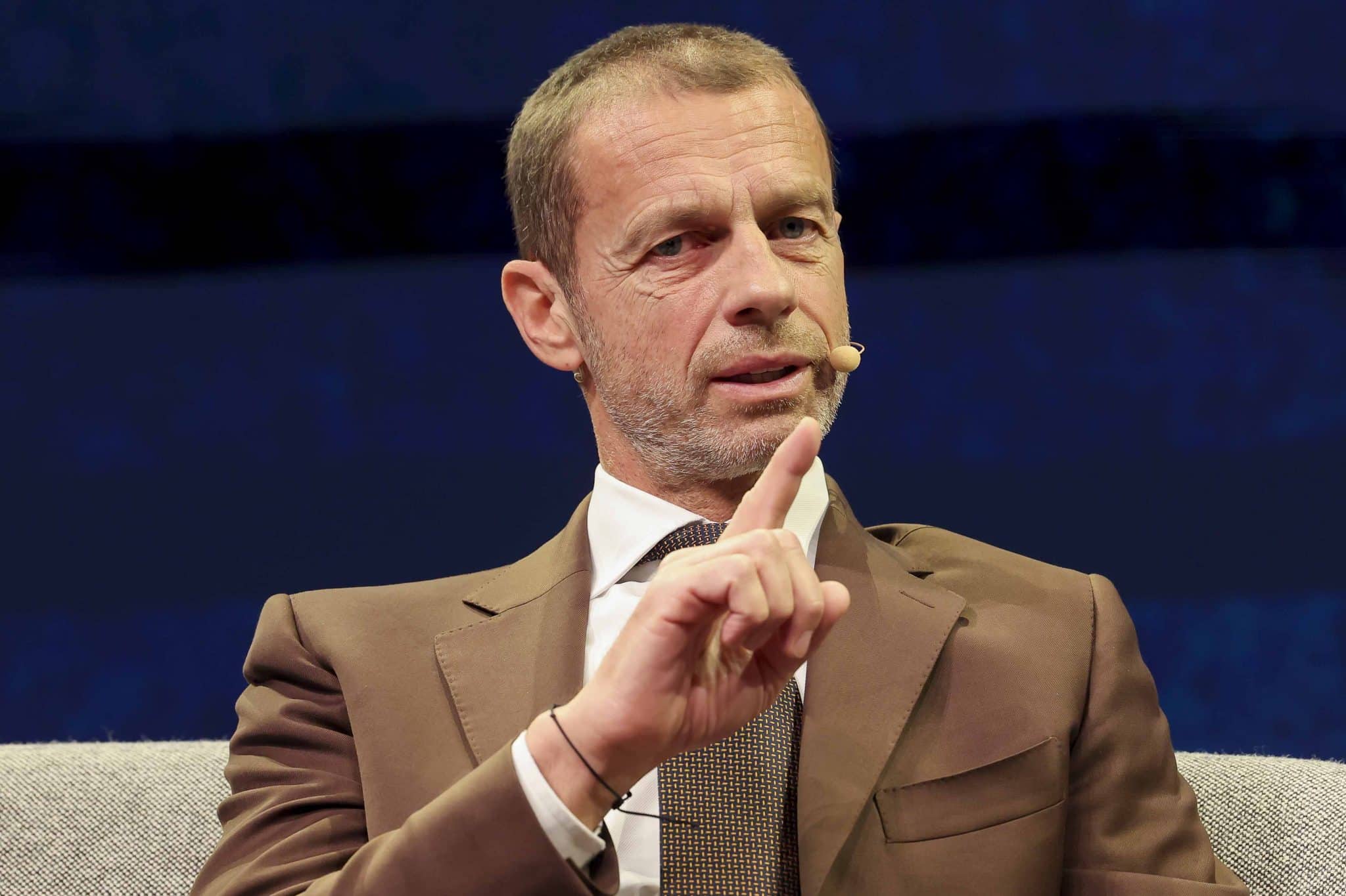 &lsquo;&Eacute; a ma&ccedil;&atilde; envenenada da Branca de Neve&rsquo;: os fortes ataques do presidente da Uefa &agrave; Superliga Europeia