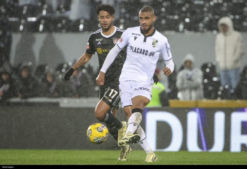 Chegada de André Silva resolve carência  do São Paulo com necessária sombra a Calleri