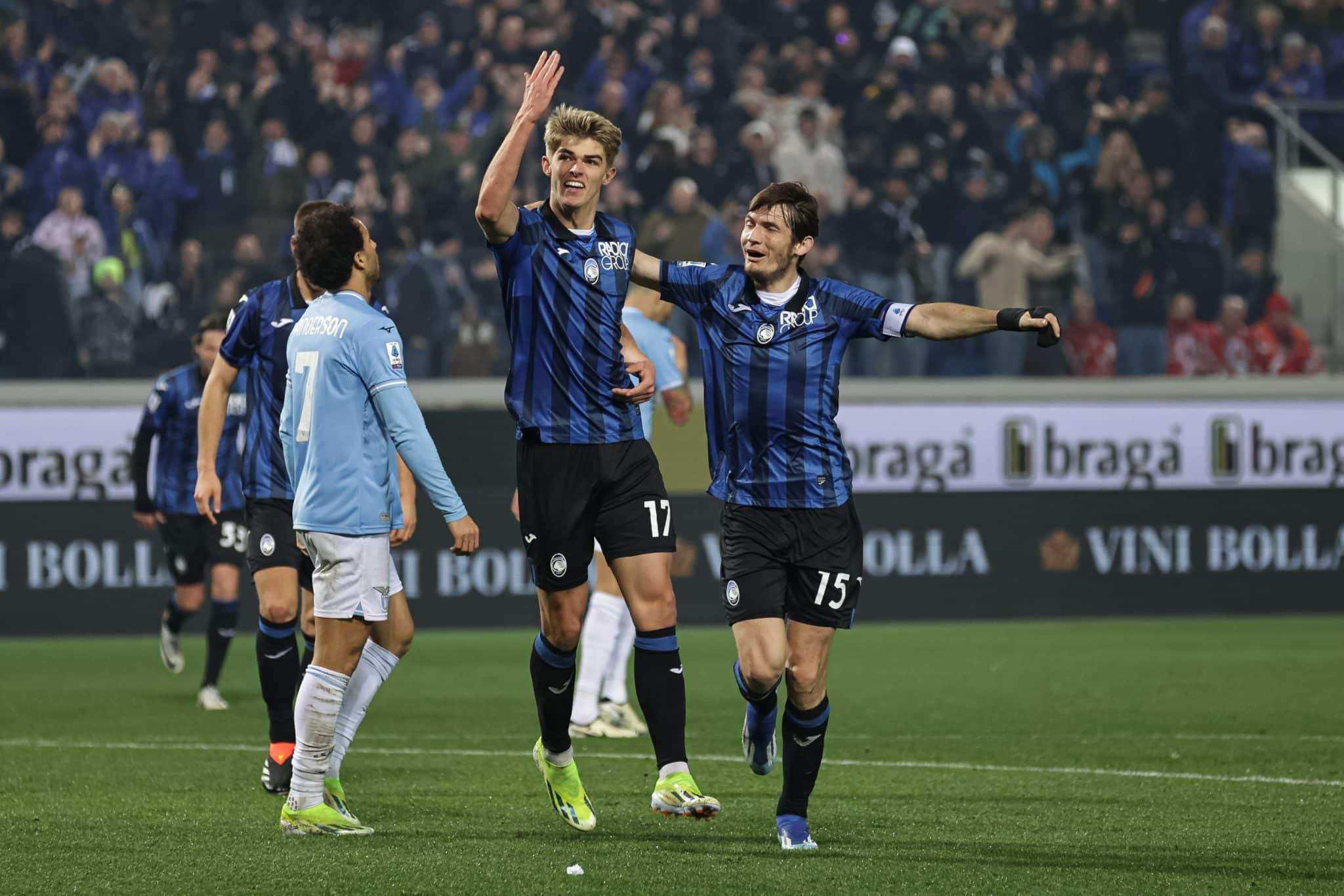 Atalanta bate a Lazio, embala s&eacute;tima vit&oacute;ria seguida em casa e finca os p&eacute;s no G4 da Serie A