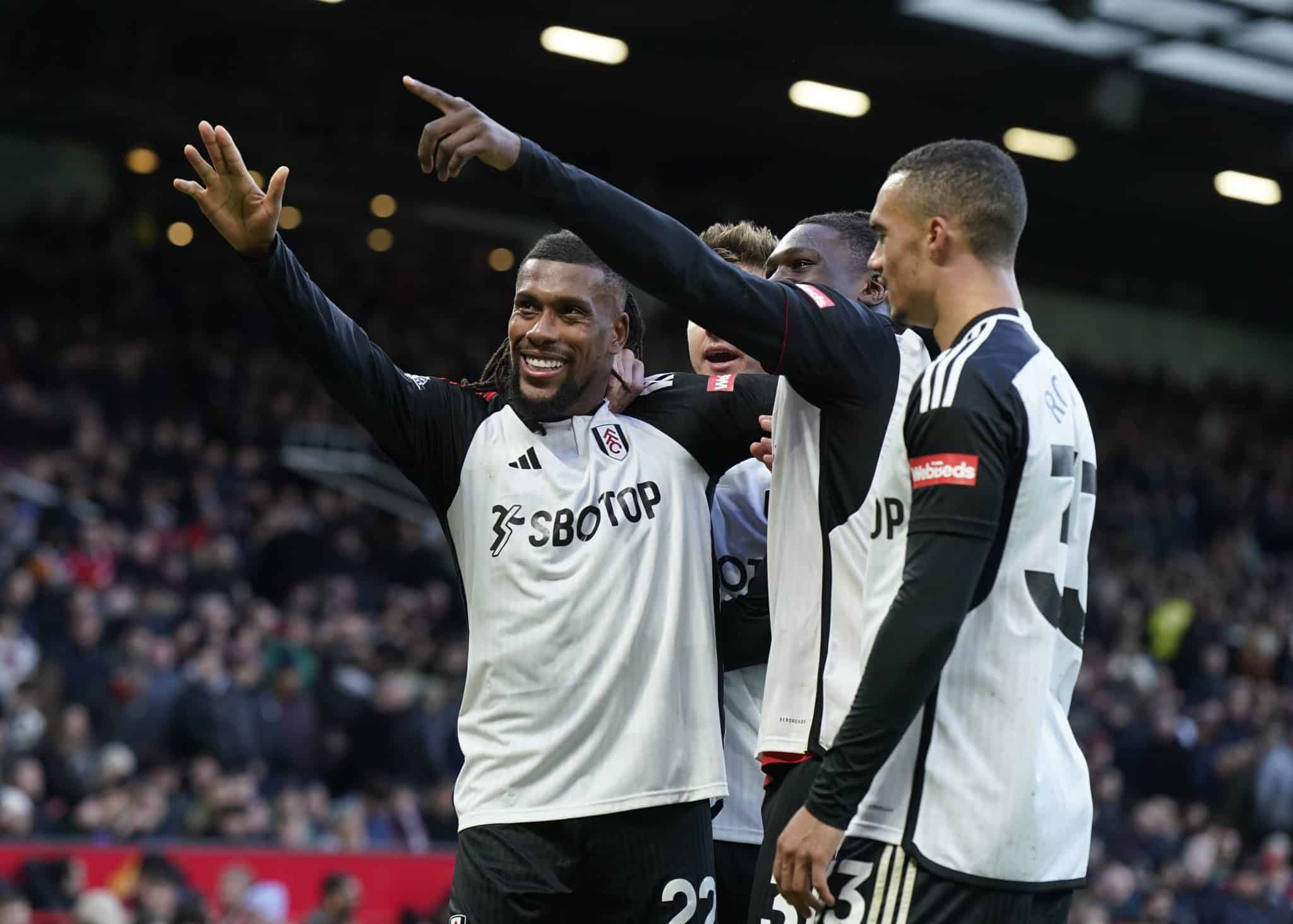 O Fulham n&atilde;o se intimidou com a boa fase do United, fez uma partida&ccedil;a e venceu (com requintes de crueldade)