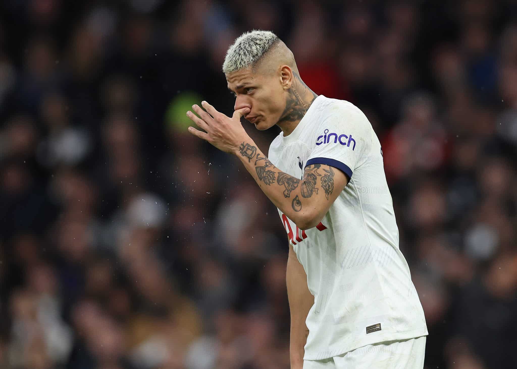 Tottenham volta de suas mini f&eacute;rias com s&oacute; uma miss&atilde;o: vencer e nada mais