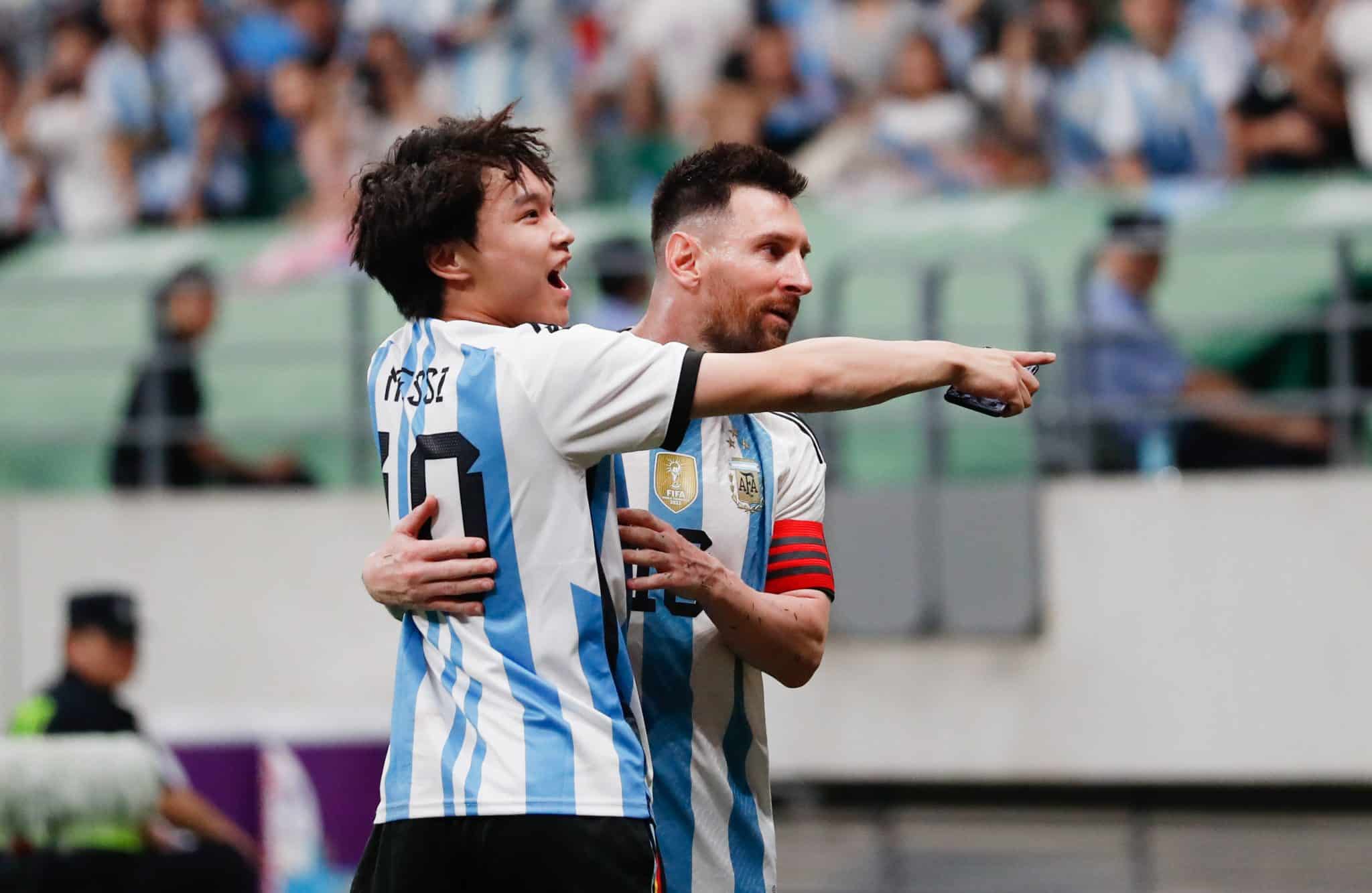 China cancela amistosos da Argentina ap&oacute;s papel&atilde;o de Messi em Hong Kong