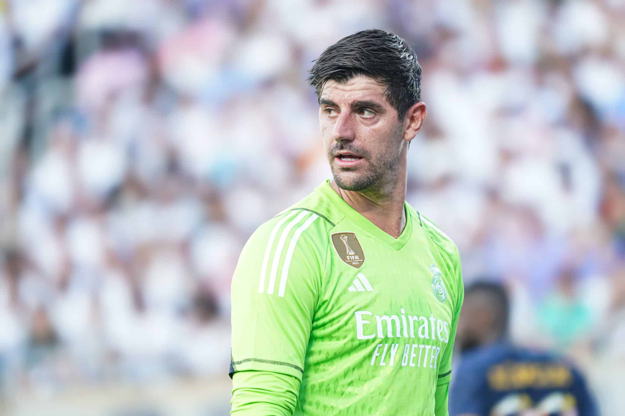 Courtois evolui em recupera&ccedil;&atilde;o do joelho e Real Madrid vai ter refor&ccedil;o fundamental em fase chave