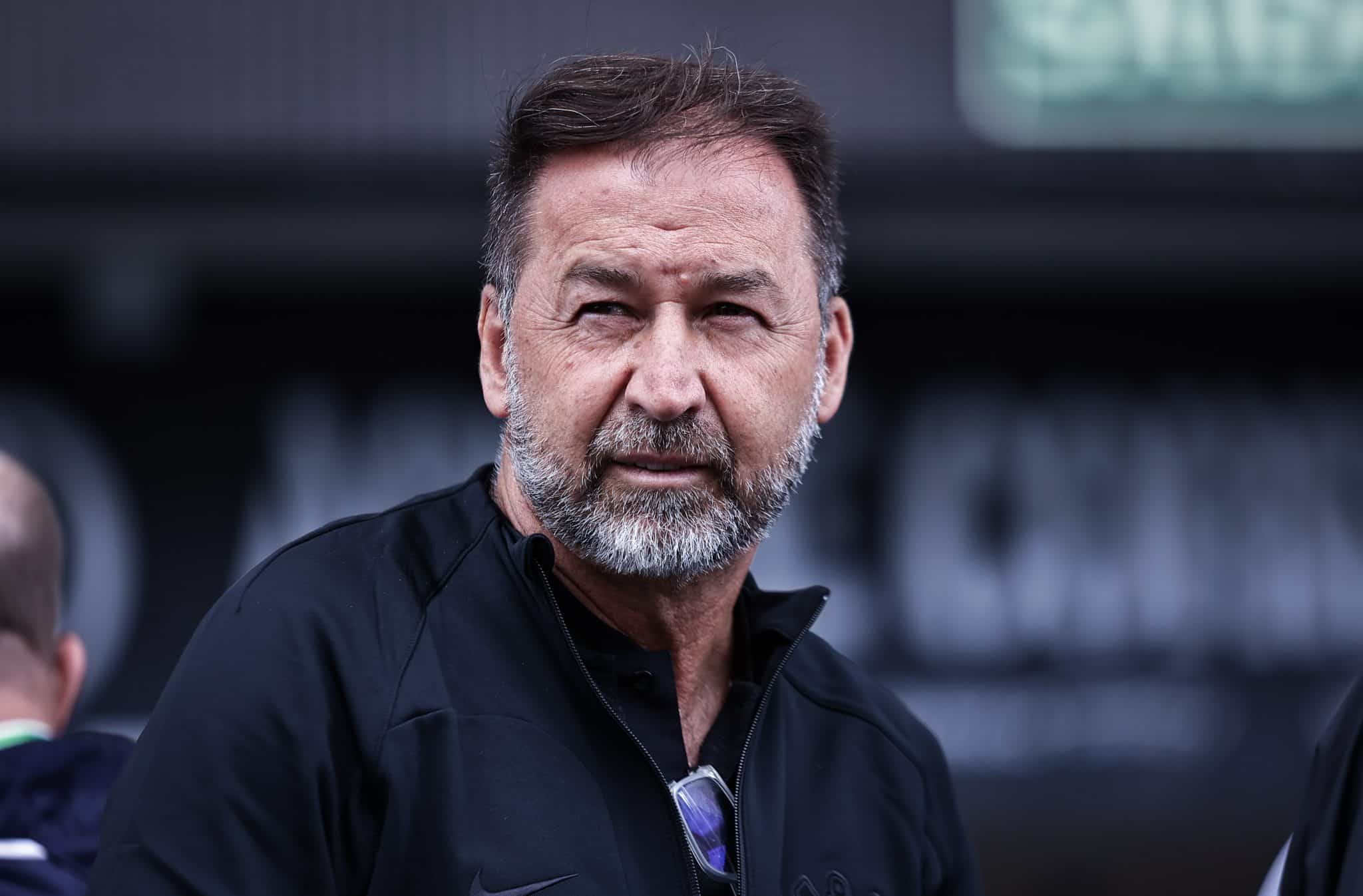 Longe da tranquilidade (e da realidade), discurso otimista de Augusto Melo no Corinthians &eacute; o mesmo at&eacute; nos bastidores