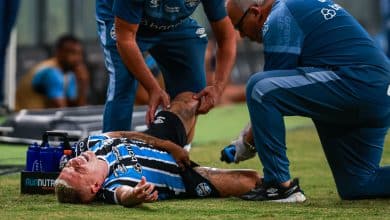 A les&atilde;o muscular de Soteldo foi grave, e o Gr&ecirc;mio poder&aacute; n&atilde;o contar com seu principal jogador at&eacute; o final do Gauch&atilde;o