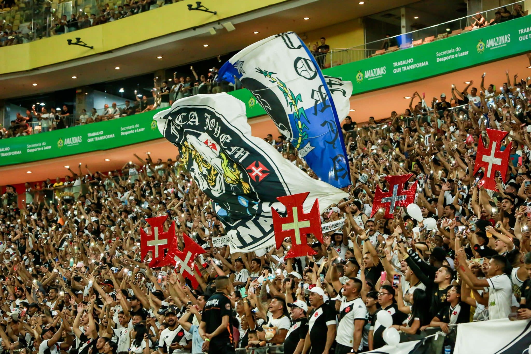 Vasco j&aacute; arrecadou milh&otilde;es com jogos fora do Rio no Carioca