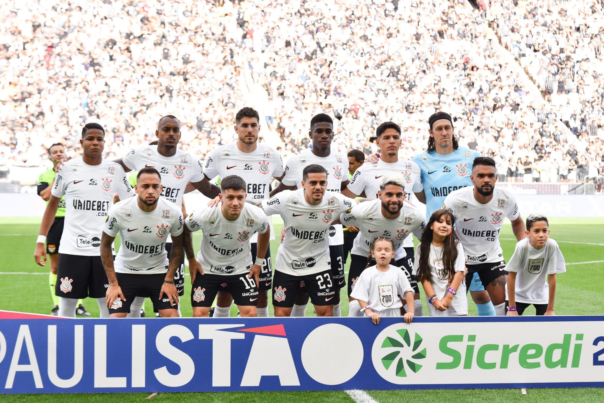 Ant&oacute;nio Oliveira quer ressuscitar alguns jogadores no Corinthians; veja quais