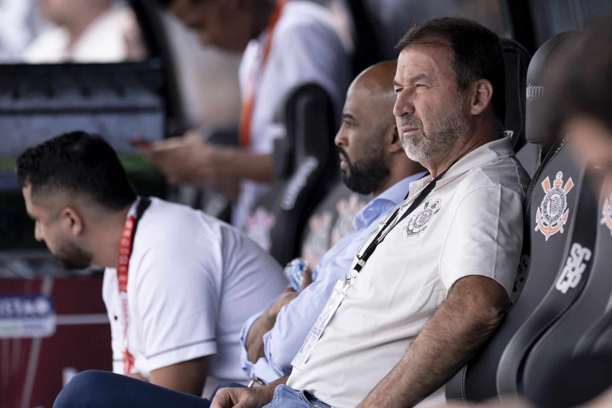 De novo: Augusto Melo volta a falar sobre &lsquo;ningu&eacute;m segurar&rsquo; o Corinthians, e nega promessas de amplia&ccedil;&atilde;o do est&aacute;dio