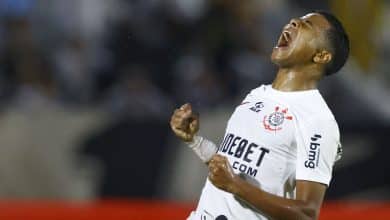 Sobrevida no Paulista? Corinthians goleia o Botafogo-SP e deixa o advers&aacute;rio em maus len&ccedil;&oacute;is no Paulsit&atilde;o