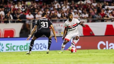 Iguais no placar e em vermelhos: S&atilde;o Paulo e Red Bull Bragantino empatam em jogo com duas expuls&otilde;es e quatro gols