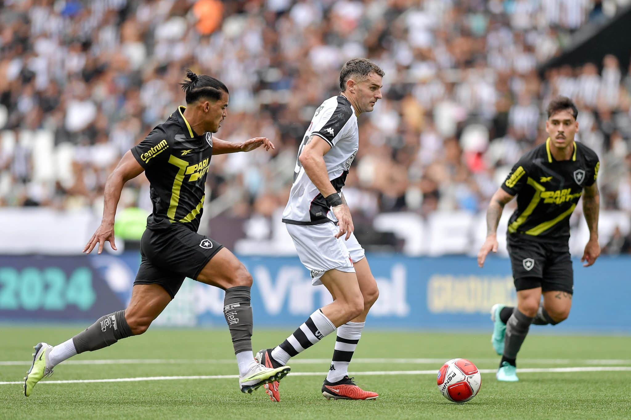Veja o que Vasco e Botafogo precisam para se classificar para &agrave;s semifinais do Carioca