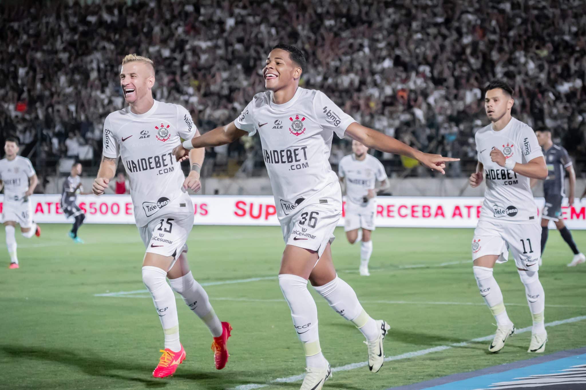 Corinthians vence o Cianorte, carimba classifica&ccedil;&atilde;o na Copa do Brasil e de quebra espanta fantasma de 2005