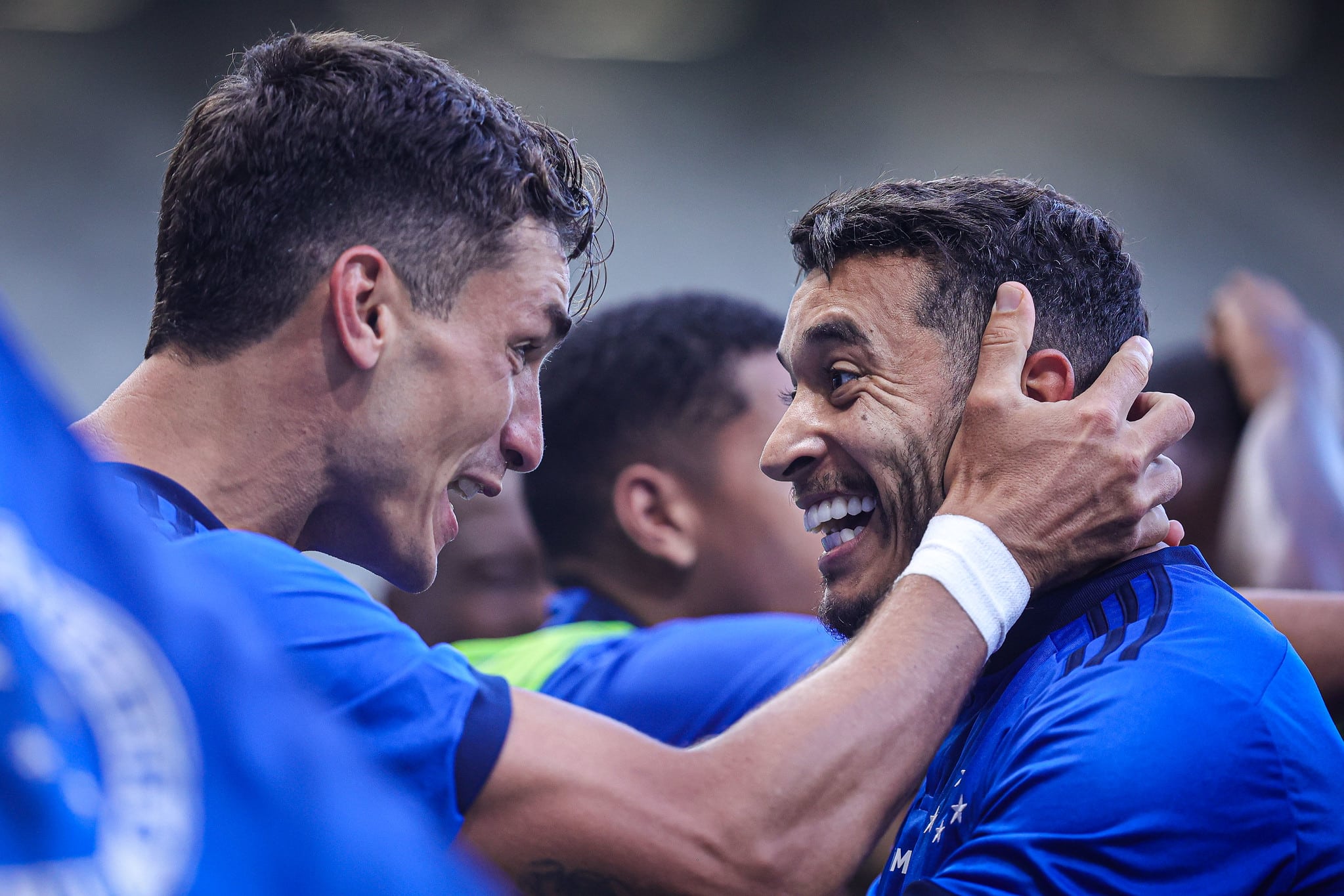 William e Dinenno come&ccedil;aram a temporada 2024 com uma parceria fatal no Cruzeiro