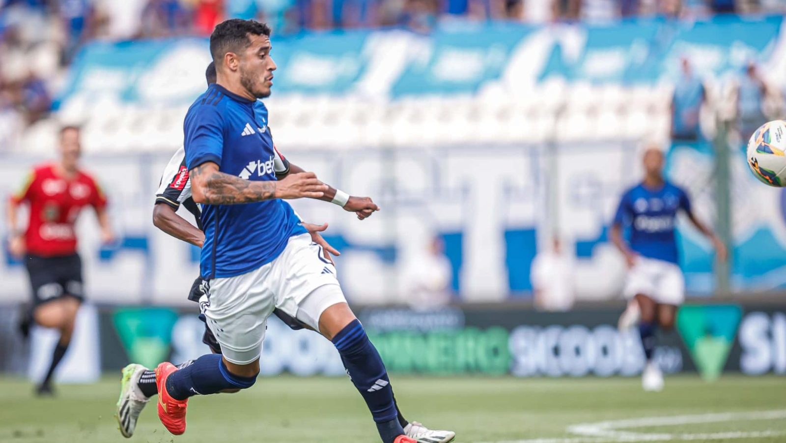 Sempre constante, William desponta como destaque do Cruzeiro em mais um ano