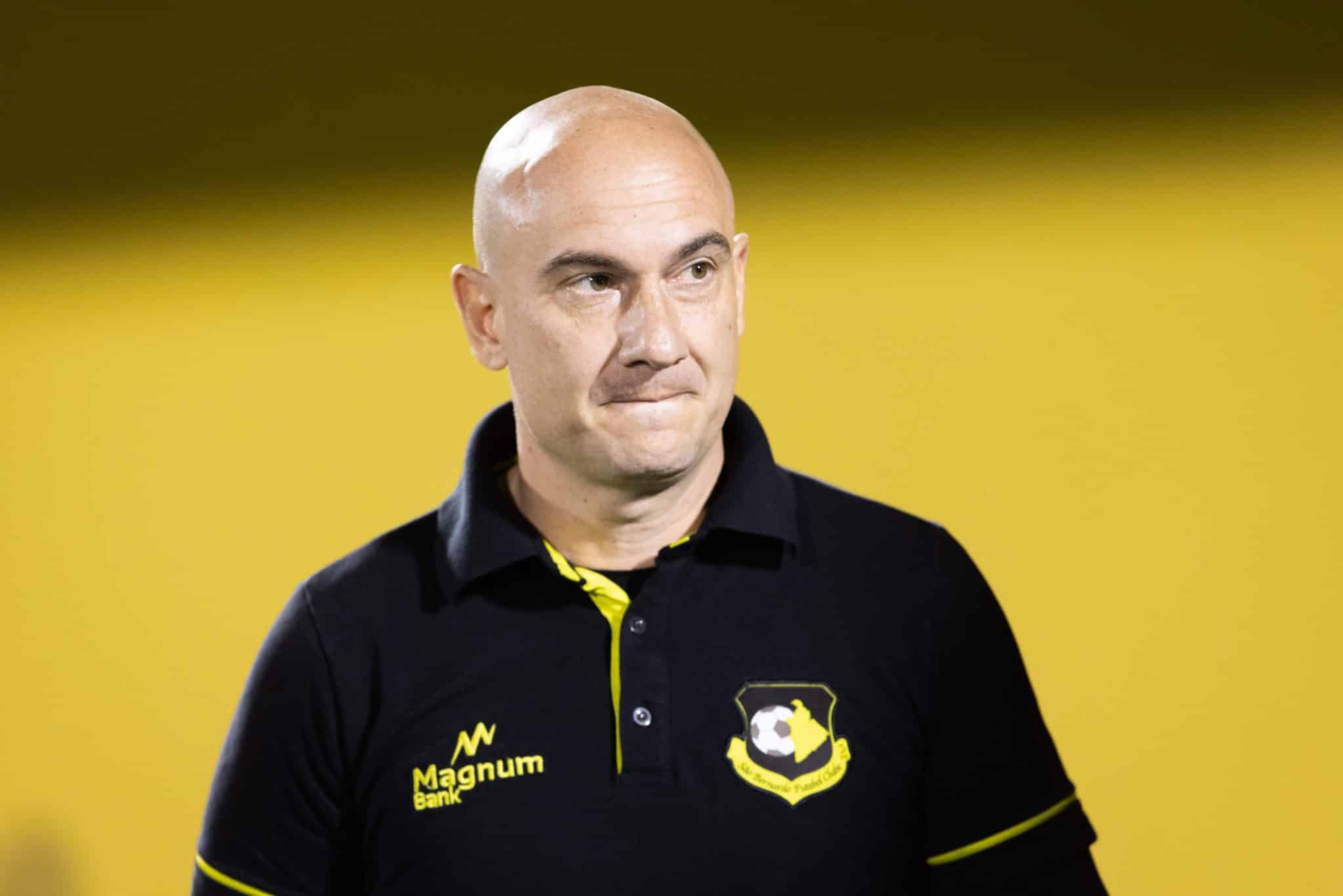 Nome que Corinthians quer para lugar de Mano n&atilde;o poderia treinar o time no Paulist&atilde;o