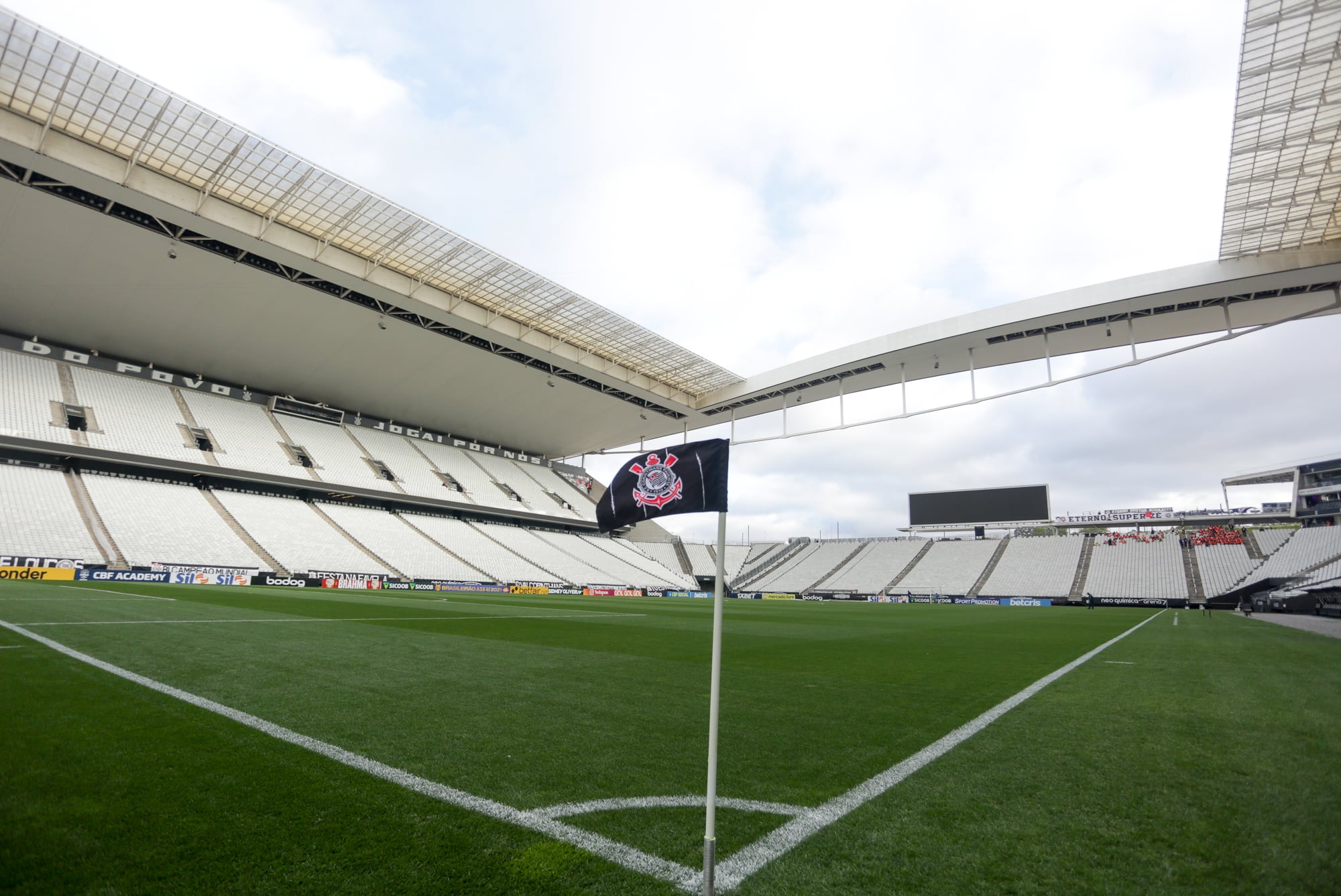 Caixa disse n&atilde;o ao Corinthians sobre d&iacute;vida, mas time n&atilde;o desistir&aacute; de renegocia&ccedil;&atilde;o