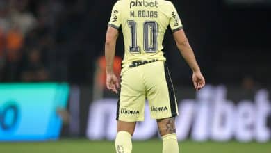 O que uma poss&iacute;vel sa&iacute;da de Mat&iacute;as Rojas por falta de pagamento pode causar no Corinthians?