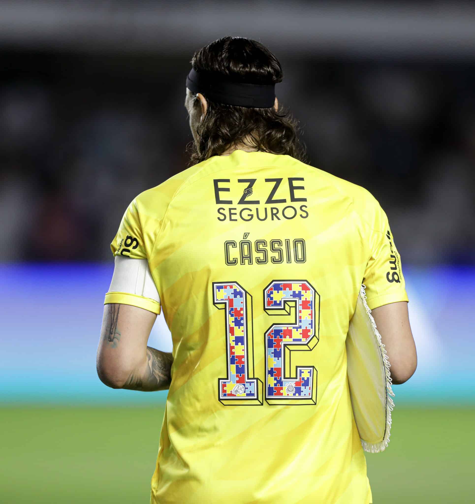 A fase &eacute; t&atilde;o ruim que ningu&eacute;m ligou que C&aacute;ssio completou 700 jogos pelo Corinthians