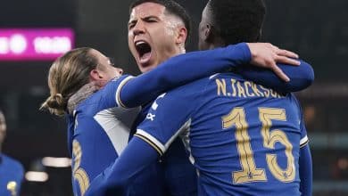 Com direito a pintura de Enzo Fern&aacute;ndez, o Chelsea esbanjou seguran&ccedil;a e despachou o Aston Villa