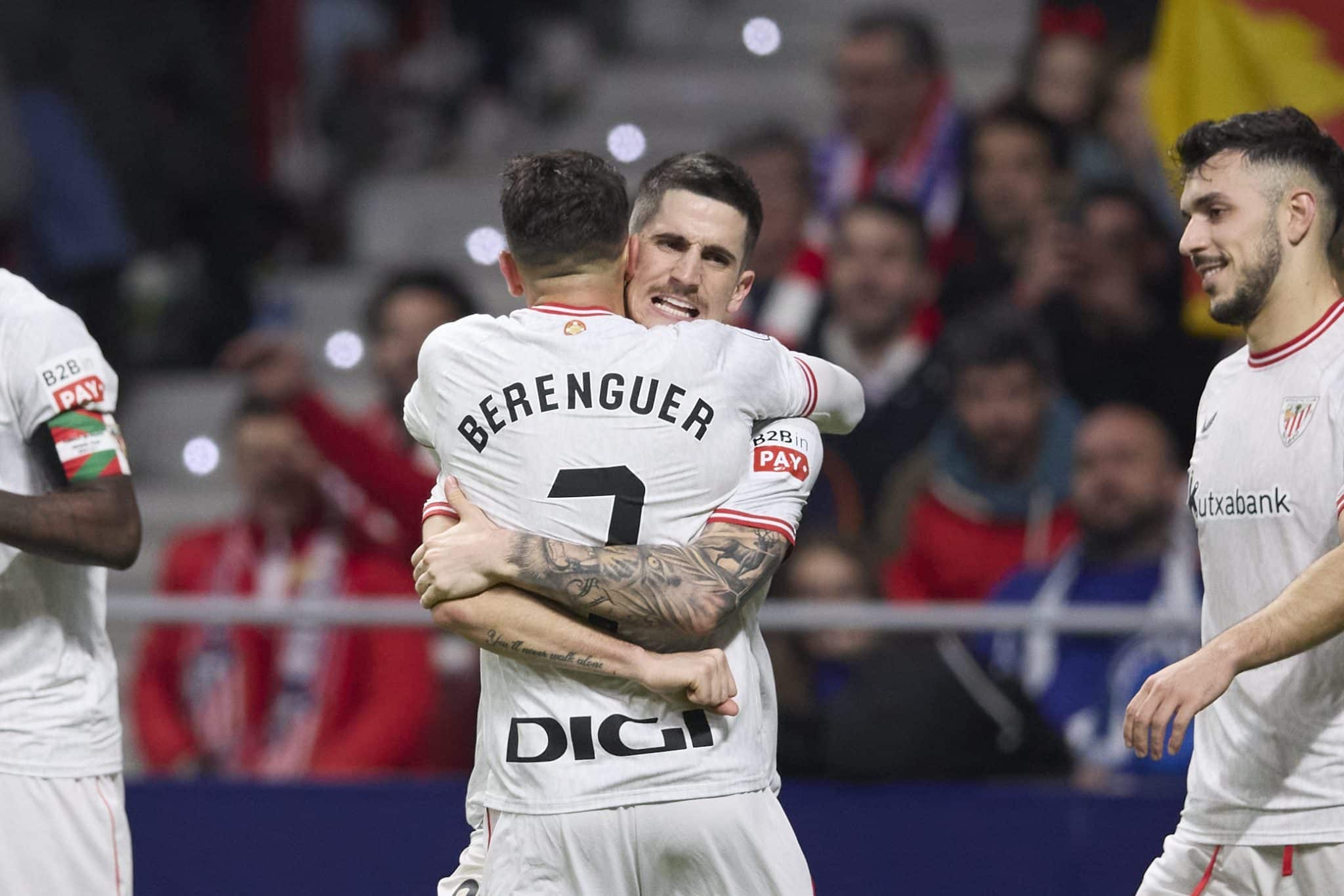 Athletic Bilbao &eacute; melhor e sai na frente do Atl&eacute;tico de Madrid na semifinal da Copa do Rei