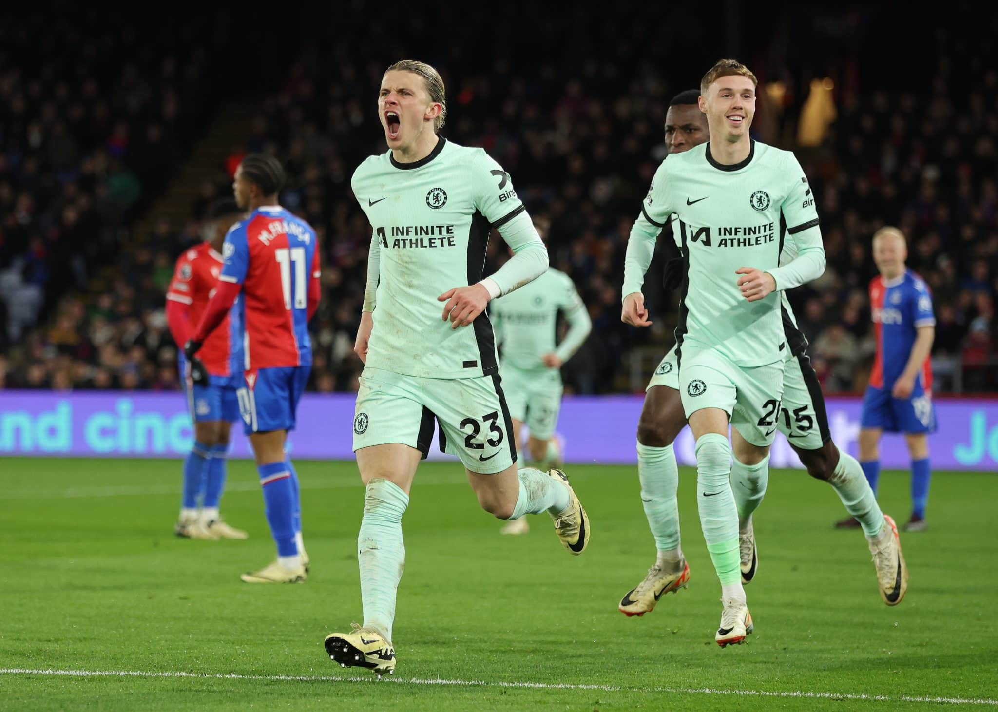 O criticado Gallagher destruiu o Crystal Palace e comandou a vit&oacute;ria mai&uacute;scula do Chelsea em Selhurst Park