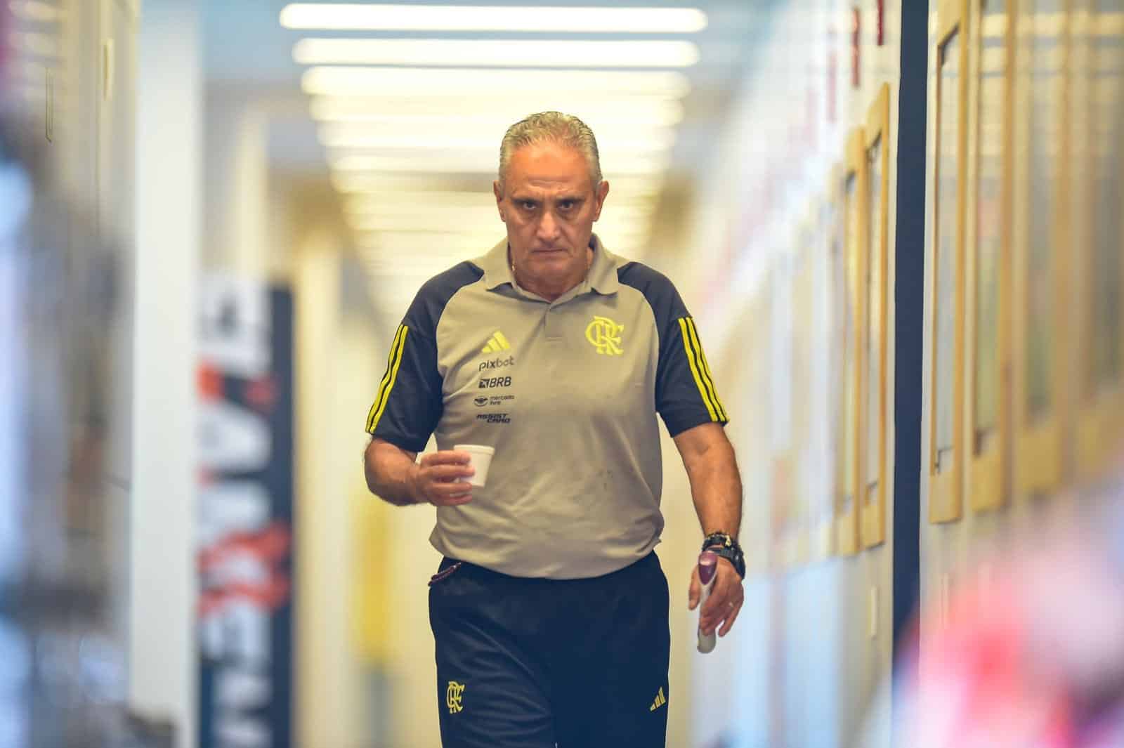 Tite vive in&iacute;cio de semana com pol&ecirc;micas, mesmo em excelente in&iacute;cio de ano do Flamengo