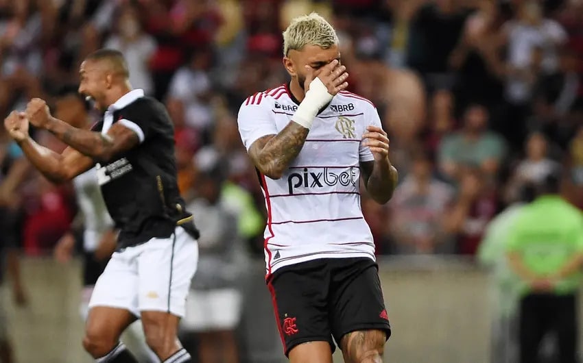 Piora no aproveitamento em p&ecirc;naltis explica falta de confian&ccedil;a de Gabigol no Flamengo