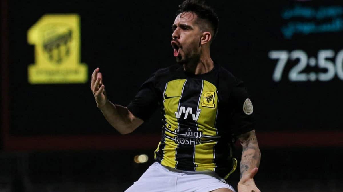 Poss&iacute;vel chegada de Igor Coronado pode resolver deserto de ideias que &eacute; o setor ofensivo do Corinthians?