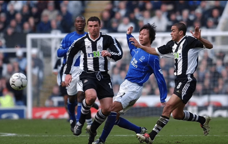 Ex-Everton &eacute; condenado &agrave; pris&atilde;o perp&eacute;tua na China ap&oacute;s confessar tentativa de suborno