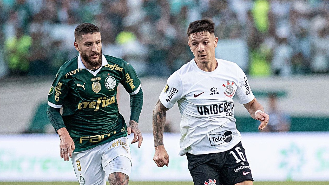 Sem goleiro e com dois a menos, Corinthians busca empate contra o Palmeiras e segue vivo no Paulista