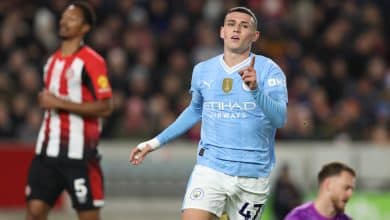 O goleiro do Brentford tentou (e muito) evitar o pior, mas Foden viveu noite m&aacute;gica e comandou a vit&oacute;ria do Manchester City