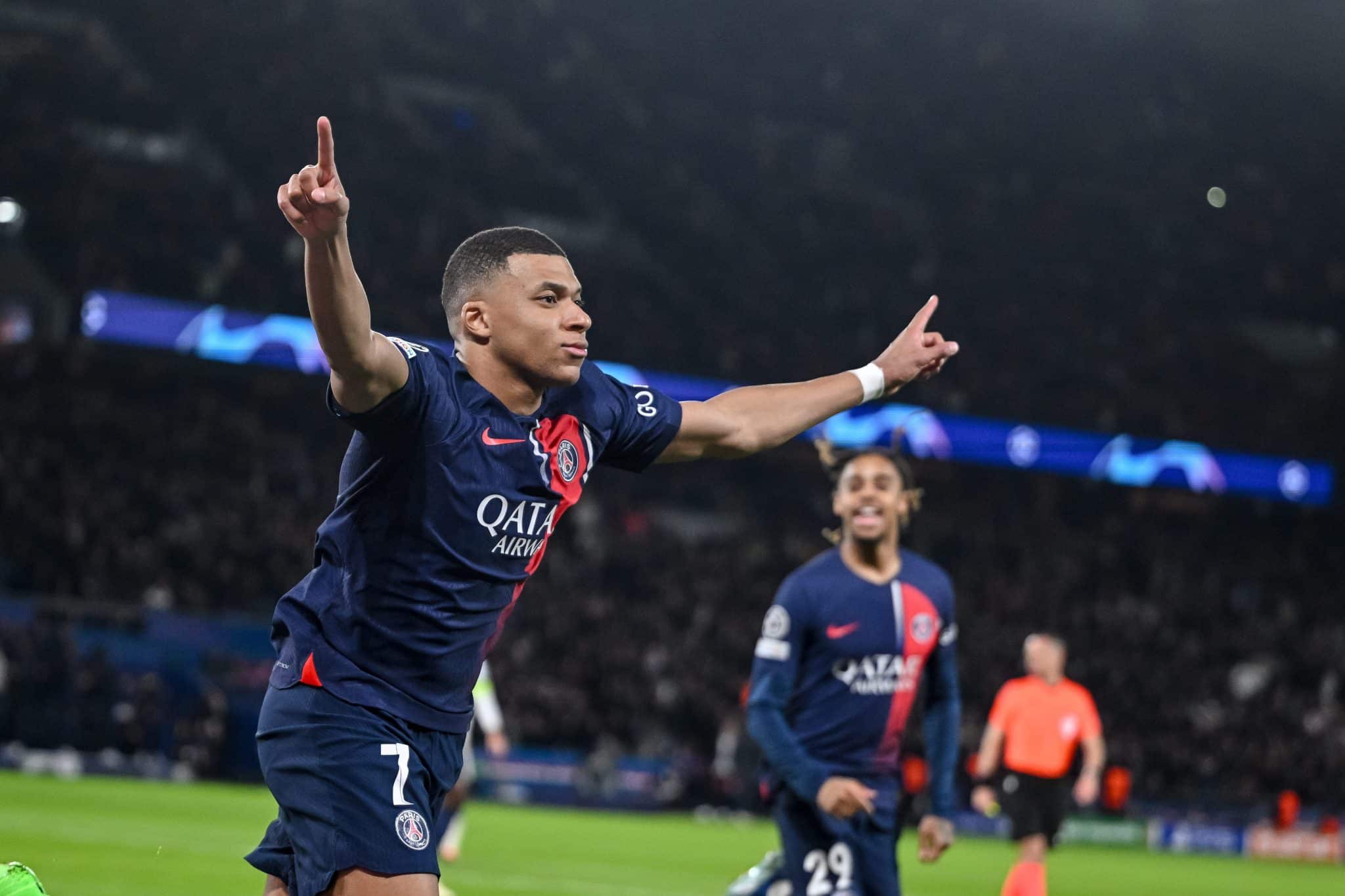 Mbapp&eacute; (para variar) e Barcola brilharam e deram ao PSG uma boa vantagem contra a Real Sociedad