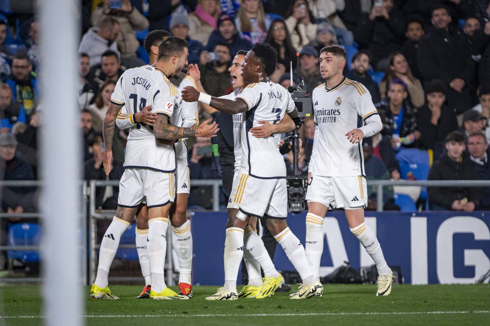 Com a m&atilde;o na ta&ccedil;a, Real Madrid visita Rayo Vallecano, que precisa fugir da crise