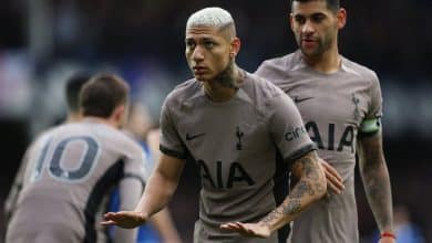 Impar&aacute;vel, Richarlison faz mais dois, mas Everton busca empate no fim contra Tottenham