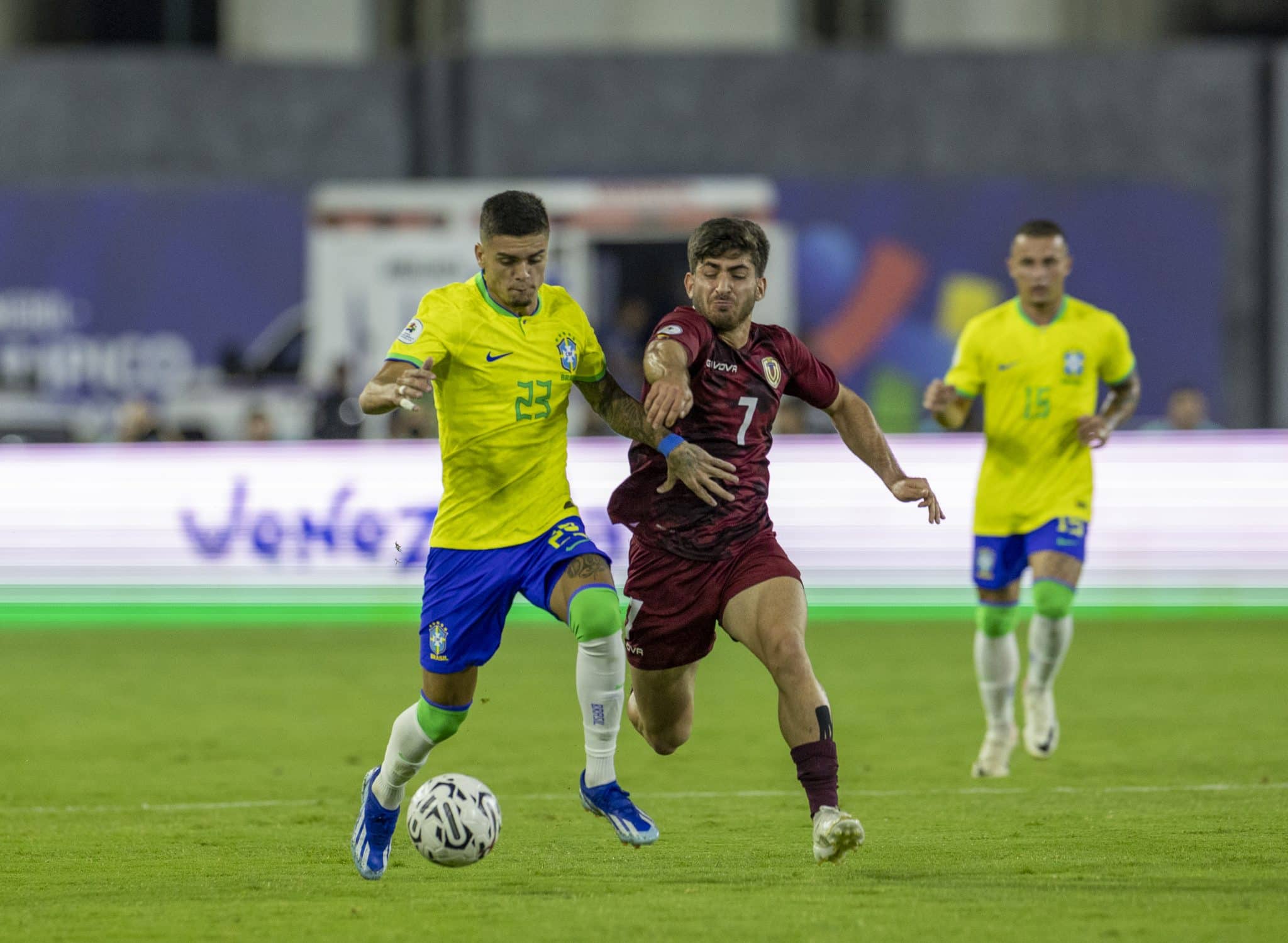 Venezuela imp&otilde;e derrota incontest&aacute;vel ao Brasil e garante vaga no quadrangular do Pr&eacute;-Ol&iacute;mpico