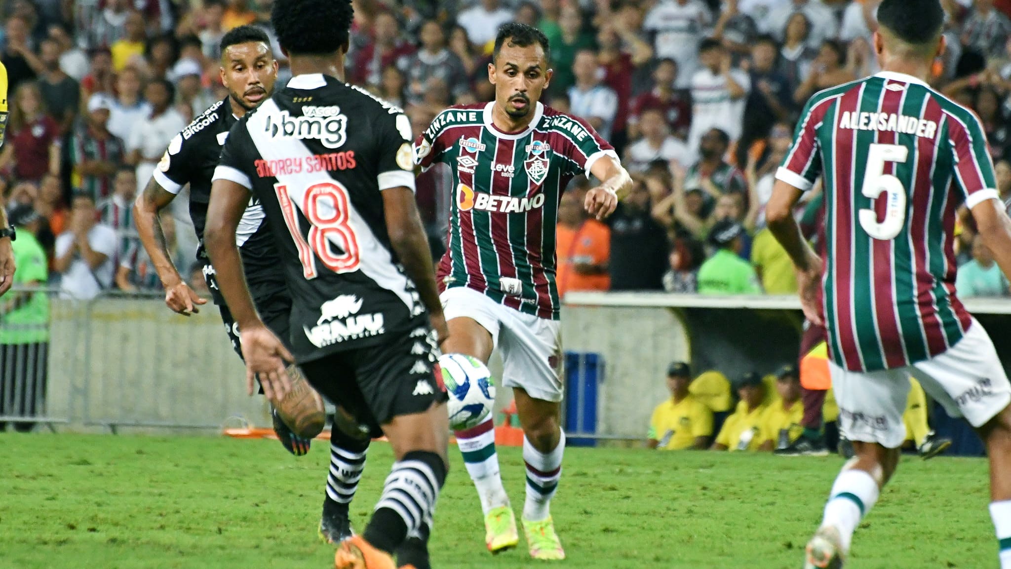 Lima marcou o gol do Fluminense sobre o Vasco, que abriu o placar no primeiro minuto ap&oacute;s falha de F&aacute;bio no Brasileir&atilde;o de 2023 - Foto: MAILSON SANTANA/FLUMINENSE FC